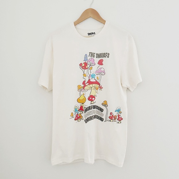 NEW The Smurfs Graphic Tee - Picture 5 of 5